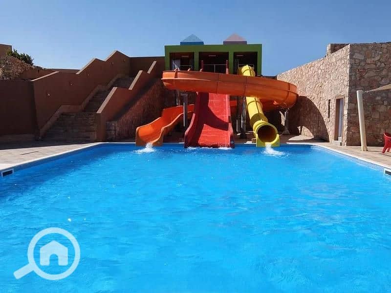 4 5054981-bella-romance-GxZeN9clB1. jpg