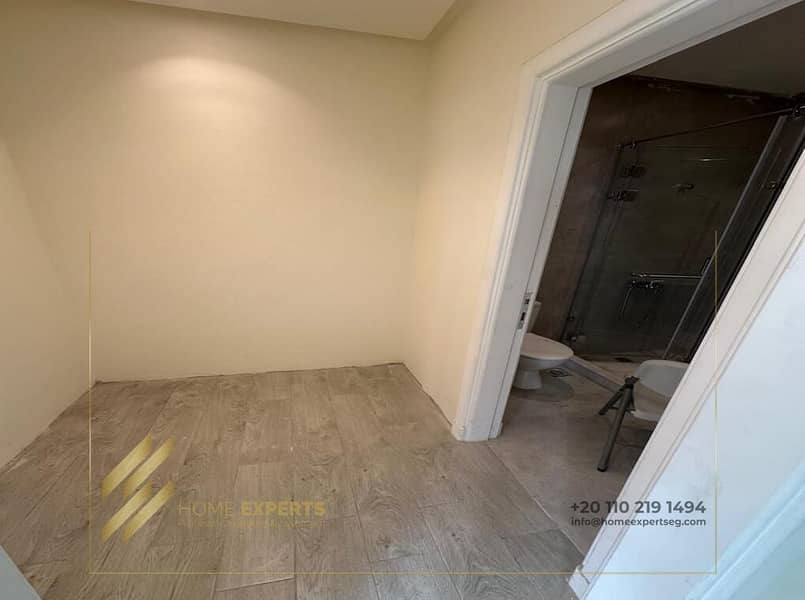 8 WhatsApp Image 2025-12-07 at 11.30. 13 AM (2). jpeg