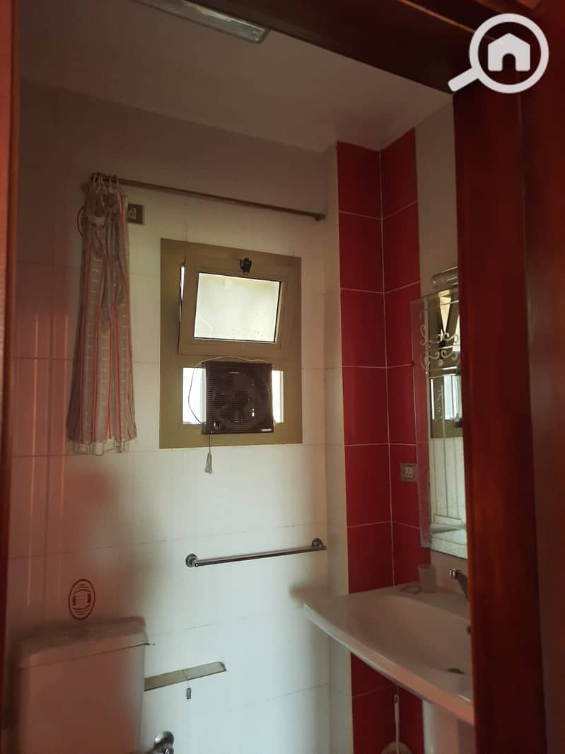 3 3203349f-4185-4aec-ad1b-15e5069ac914. jpg