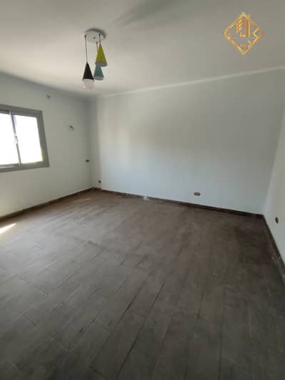 4 Bedroom Flat for Sale in Dokki, Giza - WhatsApp Image 2025-09-15 at 15.16. 31 (1). jpeg