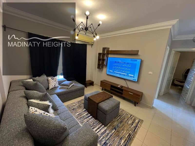 2 b5866404-b8fd-4b90-b543-4df83ff46e80. jpg