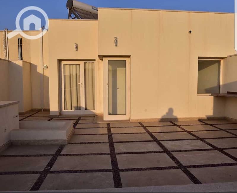 4 966b60f1-c4d6-4c01-9358-c00c0453a2bb. jpeg