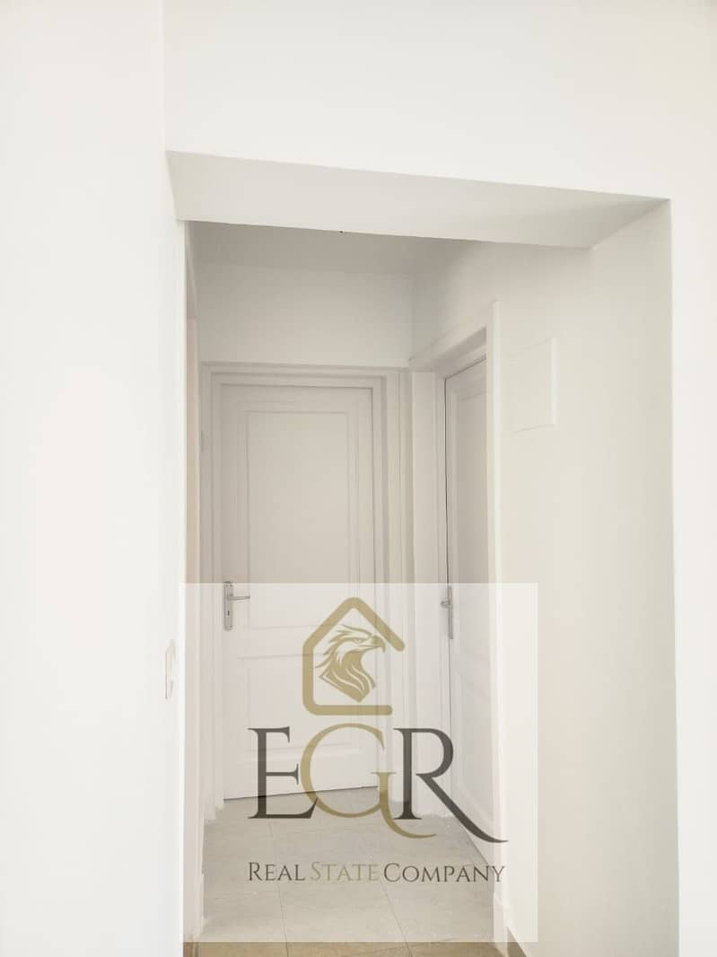 2 753ace54-2f7d-4393-bb65-2865a8ecb673. jpeg