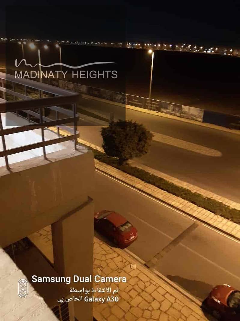 15 e91642b9-5eda-4e40-a91f-72edde4006fa. jpg