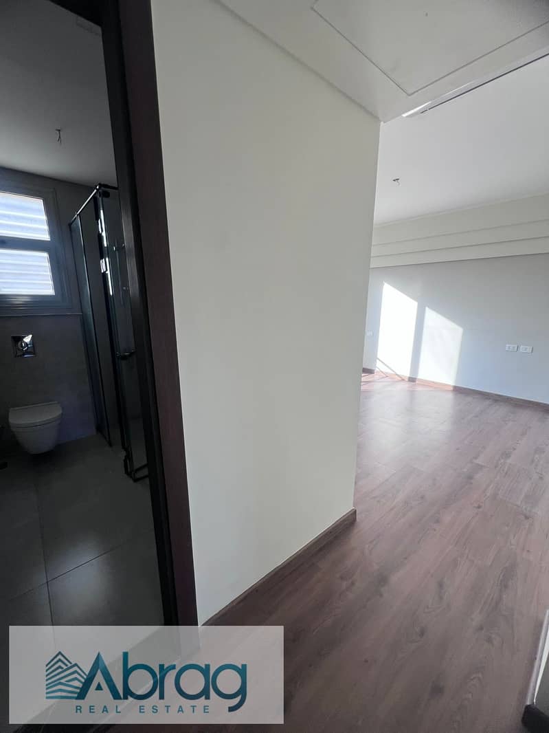 4 WhatsApp Image 2025-12-10 at 11.48. 02 AM (2). jpeg