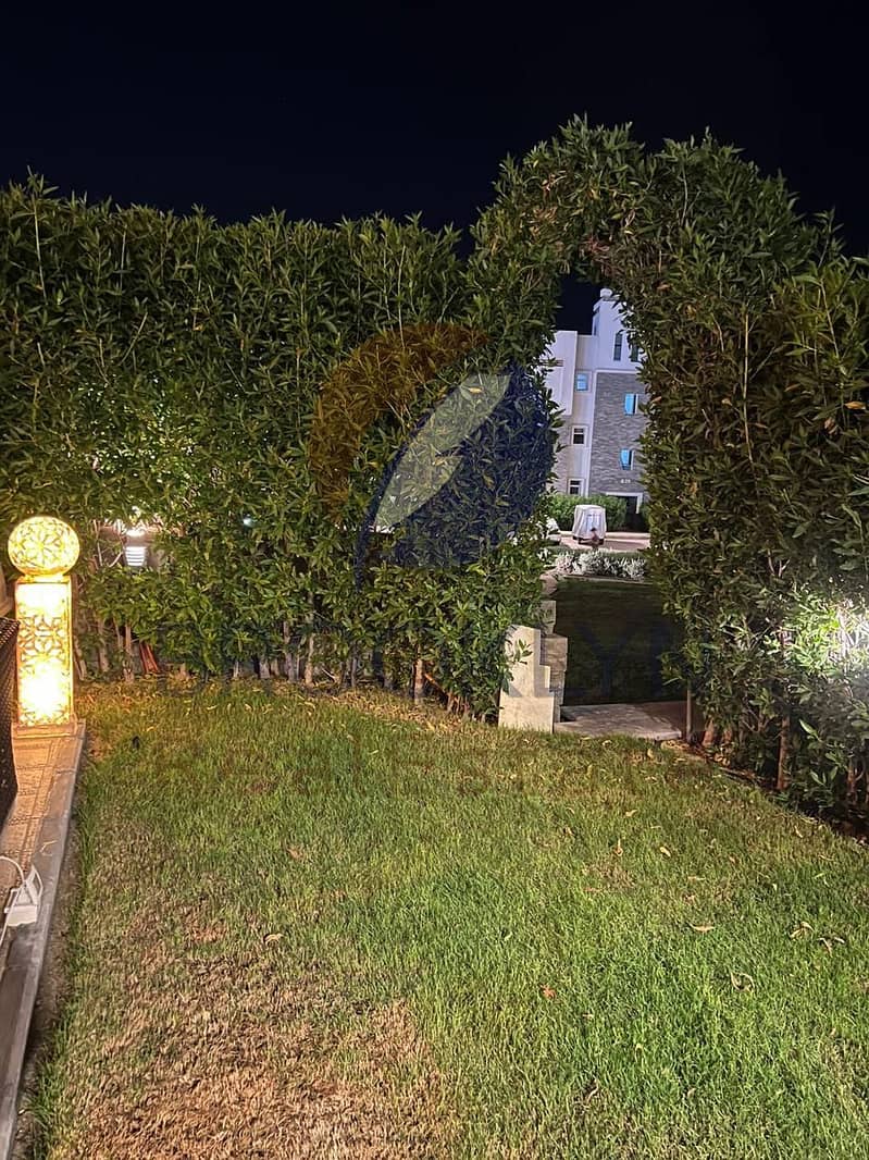 10 WhatsApp Image 2025-12-09 at 16.51. 36_4119d905. jpg