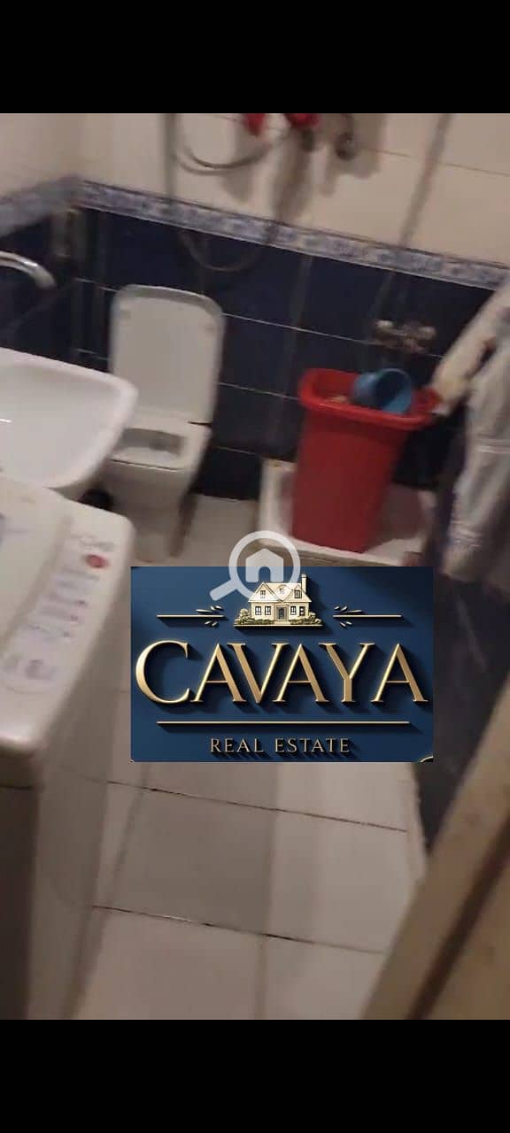 8 Untitled design (6). png