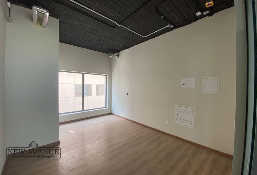 2 c27a5a4d-76f3-4a2c-9133-029c5fa3339d. jpg