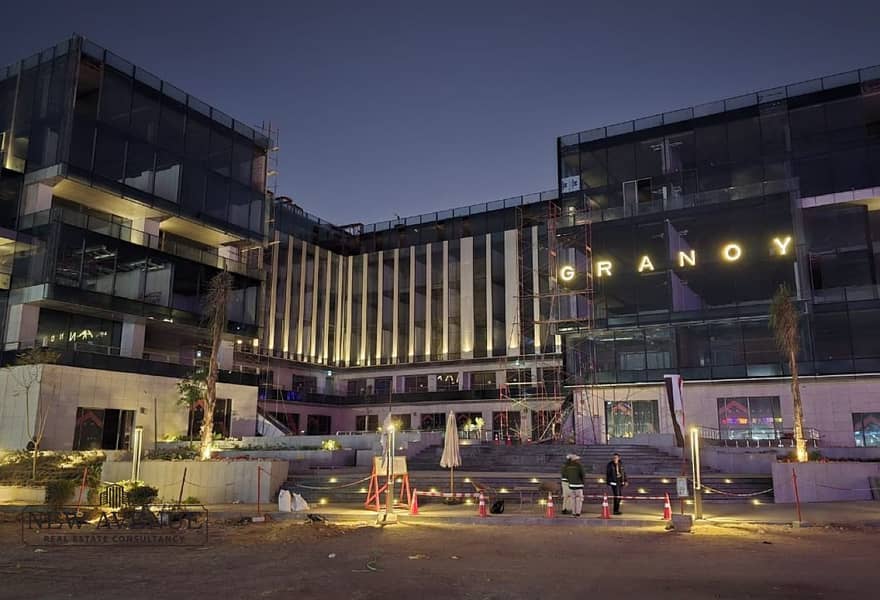 5 2768f46e-a97a-4f20-8872-96a53d5083bf. jpg