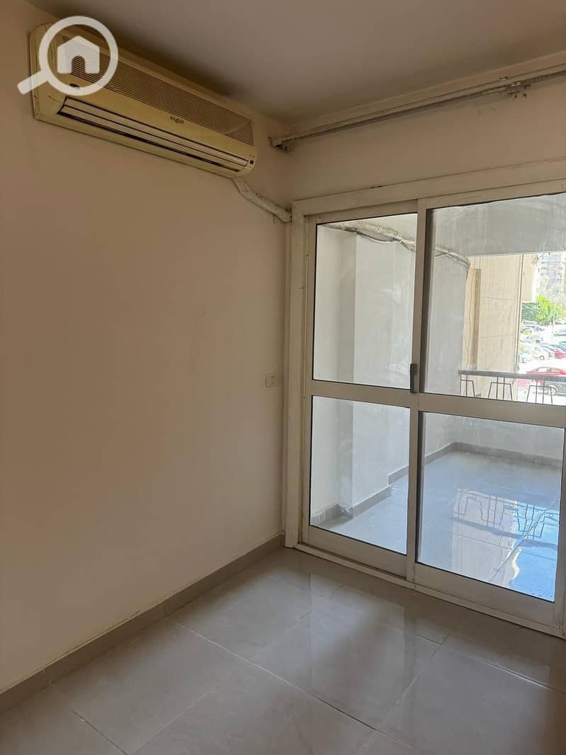 3 WhatsApp Image 2025-12-09 at 17.55. 52_fbe81822. jpg