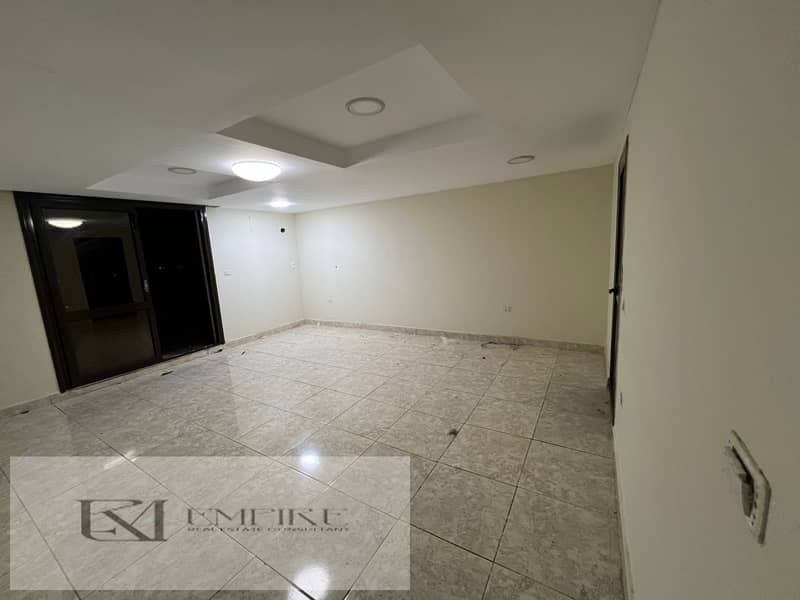 11 WhatsApp Image 2025-12-03 at 5.50. 15 PM. jpeg