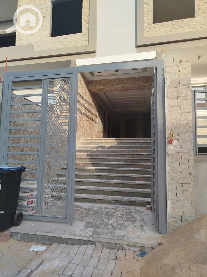 13 250acbdf-afa4-412a-8abf-a4f0ebe0c902. jpg