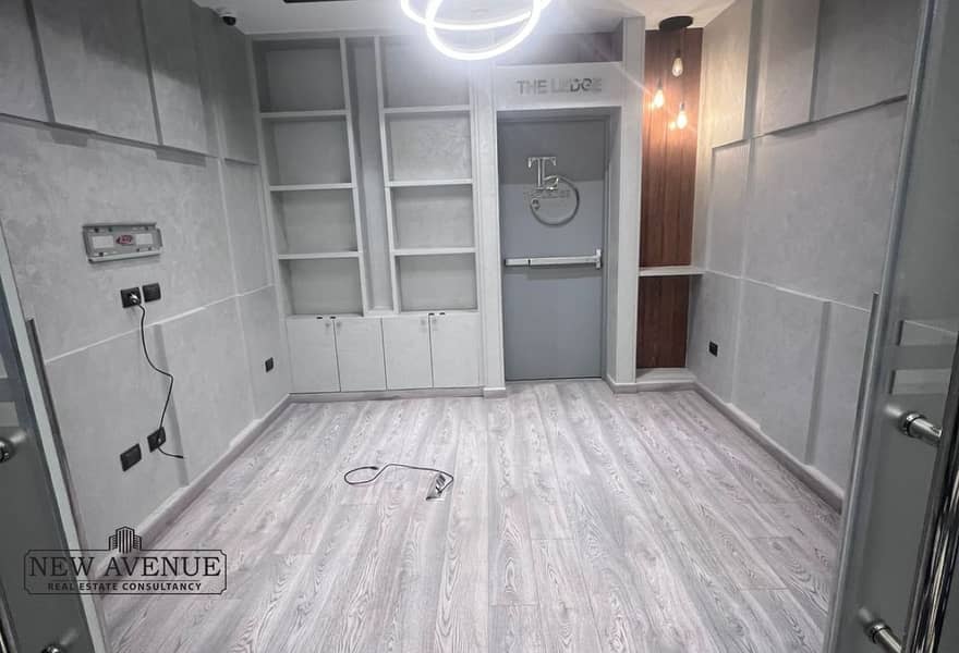 4 4e7dbdfc-1424-4bce-bee5-a1dffd1c565d. jpg