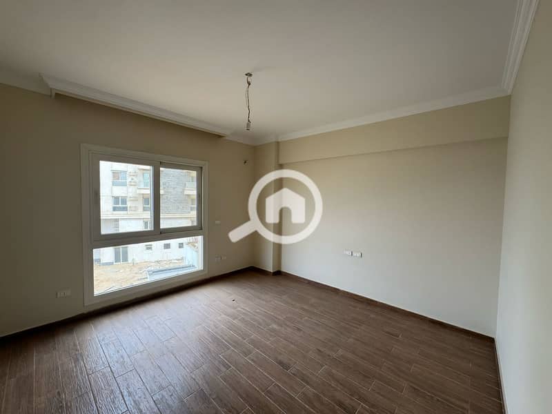 9 WhatsApp Image 2025-12-10 at 3.09. 27 AM (1). jpeg