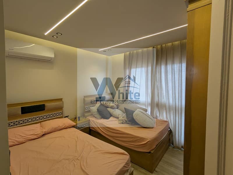 2 2e44a043-0e0a-41d5-9b93-93045cfeae41. jpeg