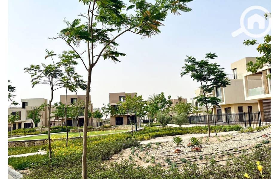 4 8065245-5b28ao. jpg