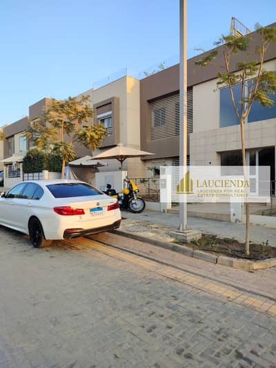 3 Bedroom Duplex for Sale in New Cairo, Cairo - WhatsApp Image 2025-12-02 at 8.01. 21 AM (2). jpeg 3 Bedroom Duplex for Sale in New Cairo, Cairo - WhatsApp Image 2025-12-02 at 8.01. 21 AM (2). jpeg