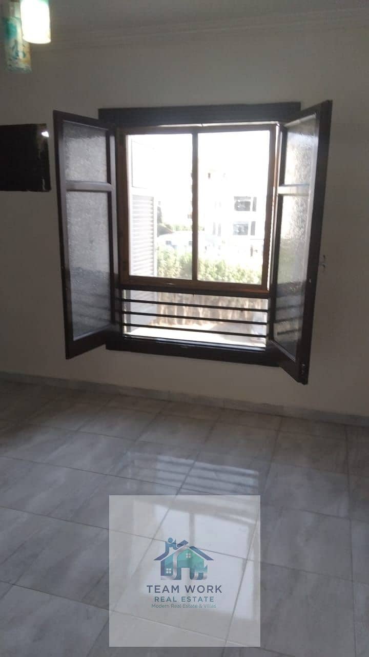 10 11573a6d-19e7-4454-8e57-33482f842356. jpg