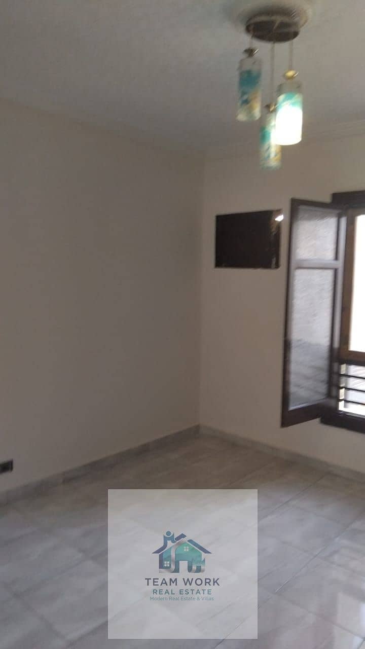 11 051106c5-9f18-4309-88fd-75b76f6a571b. jpg