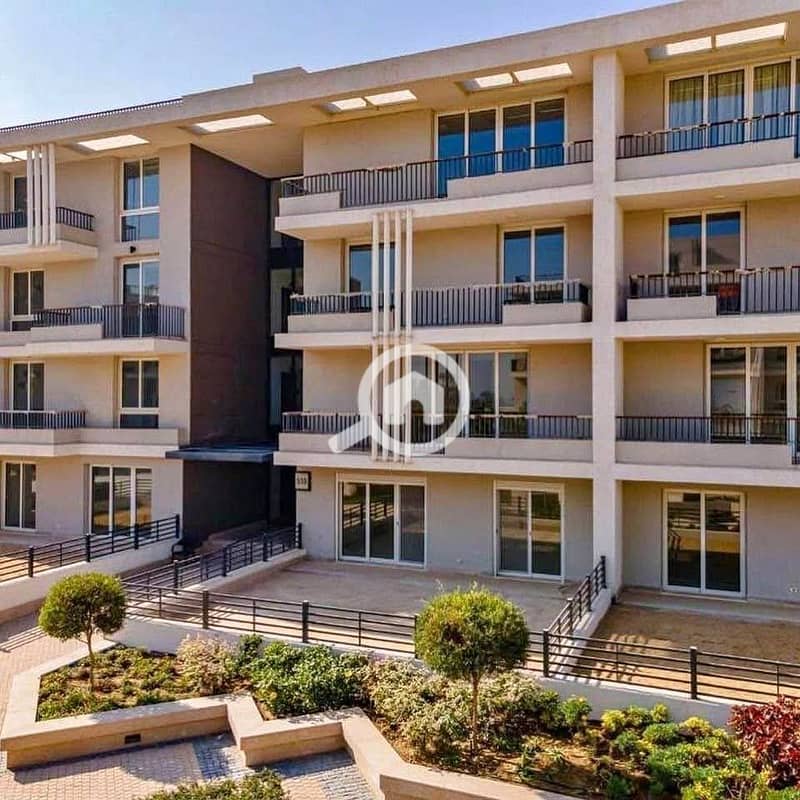 4 573508394_24634117809622785_2510127059875686803_n. jpg