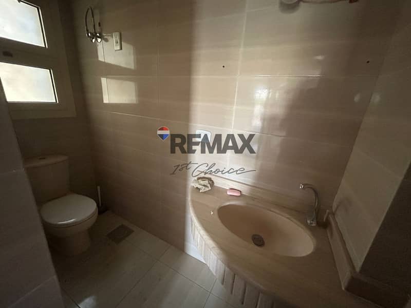 9 PHOTO-2025-11-03-16-11-30 3. jpg