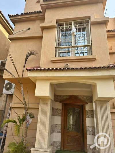 5 Bedroom Townhouse for Sale in New Cairo, Cairo - 561351426_122180406764585164_7933782592644216914_n. jpg 5 Bedroom Townhouse for Sale in New Cairo, Cairo - 561351426_122180406764585164_7933782592644216914_n. jpg