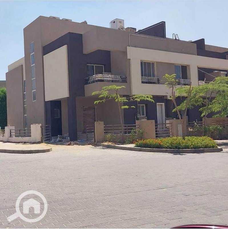 10 587016315_2368892400231230_7666707407056264765_n. jpg