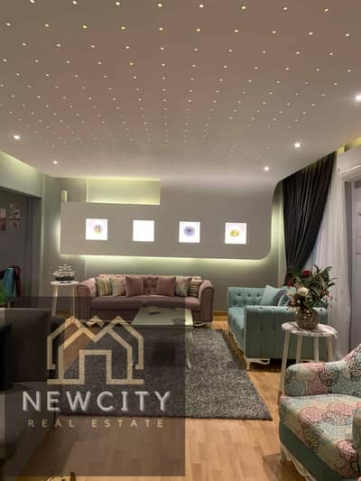 3 Bedroom Flat for Sale in Sheikh Zayed, Giza - صورة واتساب بتاريخ 2025-12-10 في 00.21. 36_ec1ad3ba. jpg