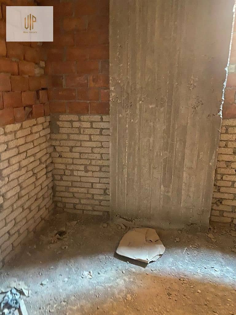 7 WhatsApp Image 2025-11-27 at 10.09. 09 PM (3). jpeg