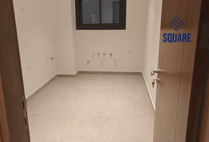 2 643f03e3-3bf1-4b83-8da3-9371727ad77c. jpg