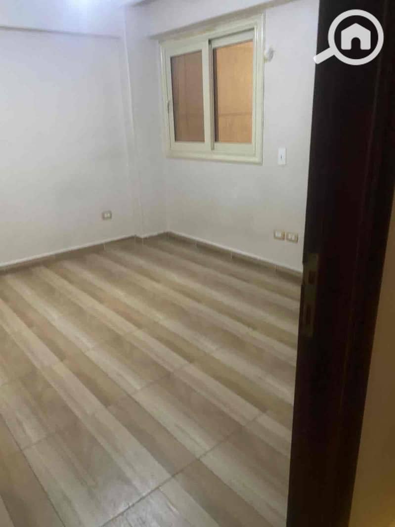 10 b33704dc-dc87-4bce-8031-cbafd87e23f9. jpg