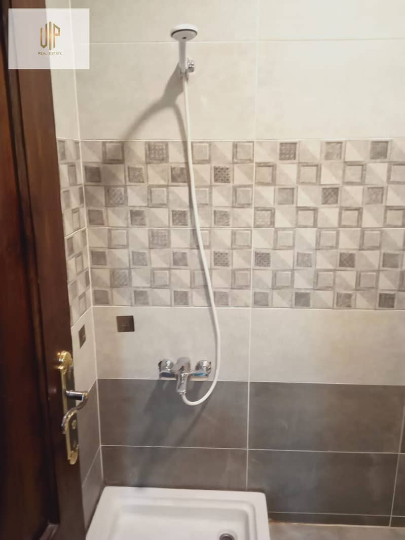 5 WhatsApp Image 2025-11-27 at 2.01. 16 PM (3). jpeg