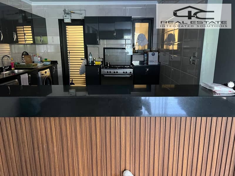 2 WhatsApp Image 2025-12-10 at 14.07. 44. jpeg