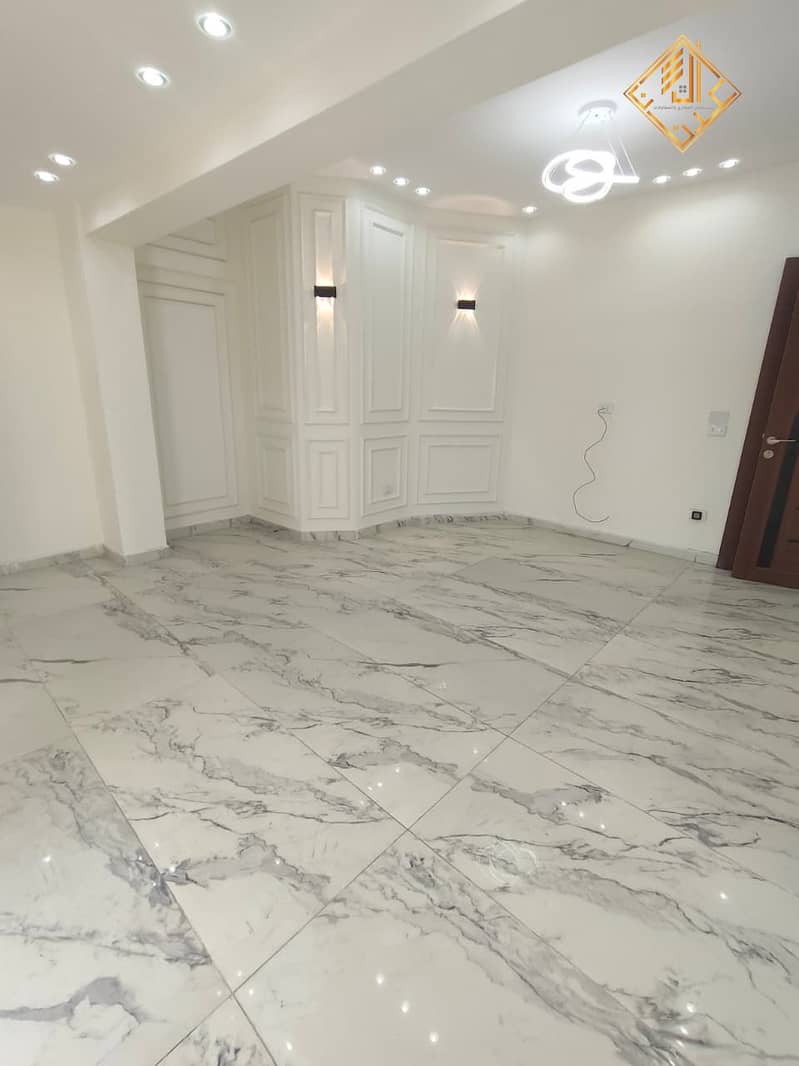 7 WhatsApp Image 2025-09-17 at 17.32. 12. jpeg