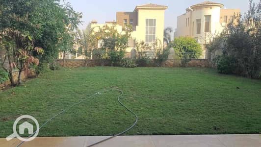 توين هاوس 6 غرف نوم للايجار في 6 أكتوبر، الجيزة - 5c32c43e-fb90-4990-8e1a-19bc9db2f946. jpg