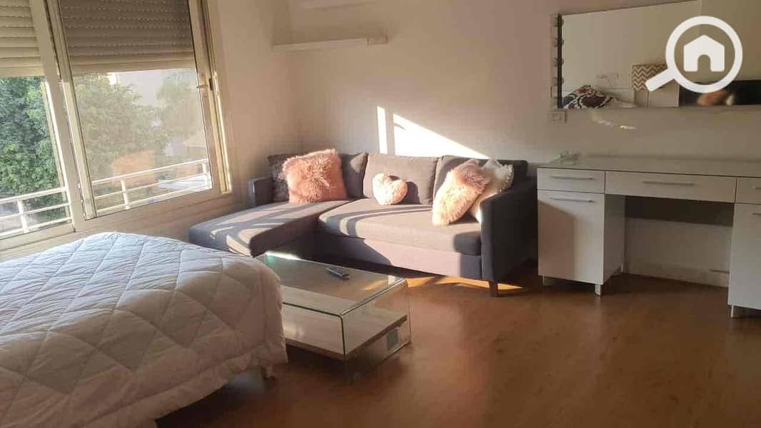 3 6f2770b0-b1bf-403e-be07-6b22b7423e8b. jpg