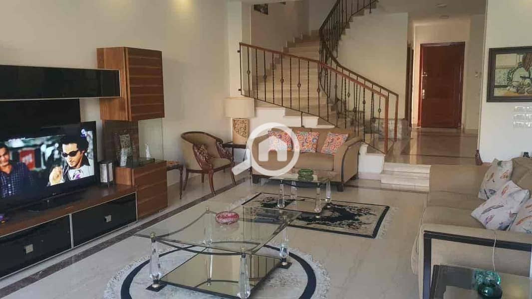 5 c334cf08-79f8-42be-b77b-1089d82e5e93. jpg