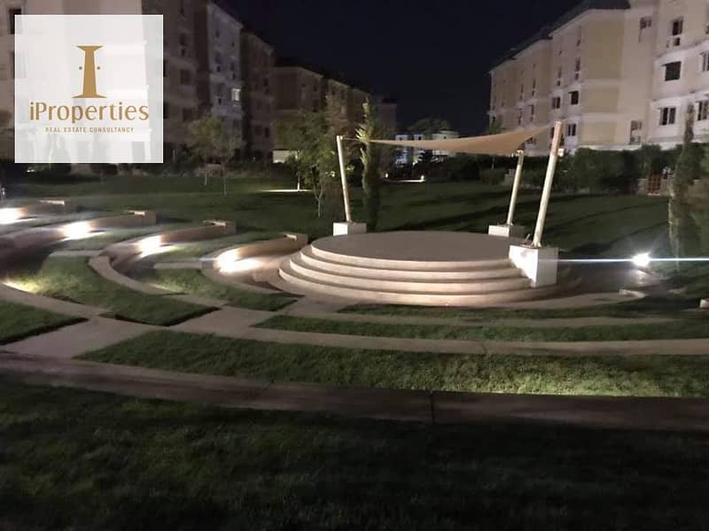 4 0f97bad2-d7fb-42ed-9def-1408942b9bcc. jpg