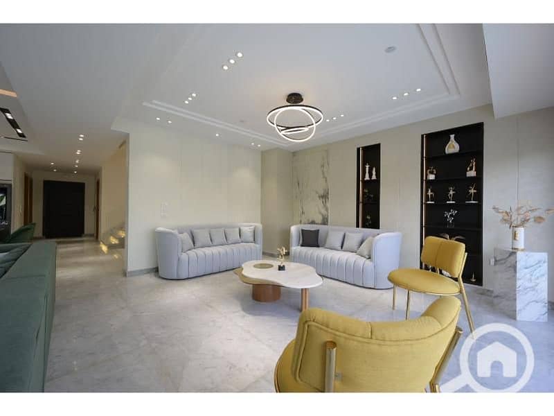 5 7a35f4cb-5cbb-4b01-9bcf-6ae7de6bc1c2. jpg