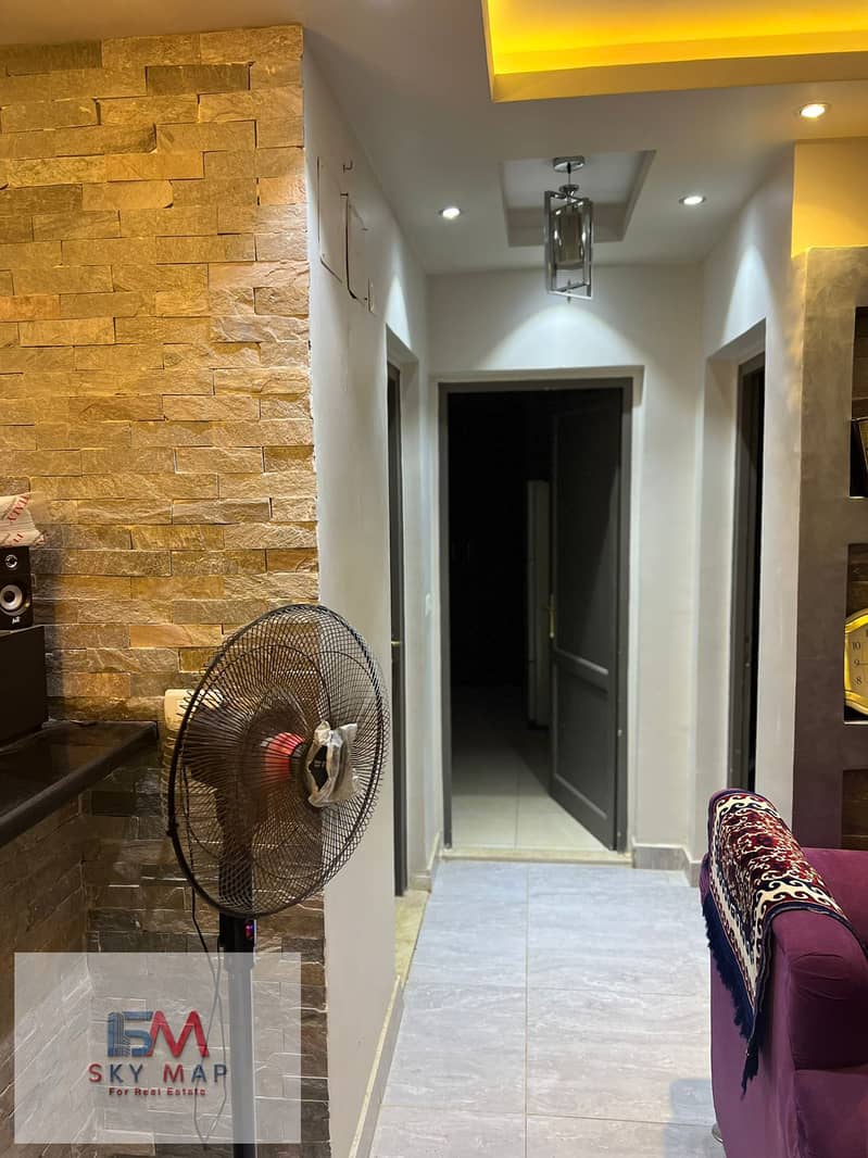 5 8125f005-4506-4071-8f68-14518cd02d57. jpeg