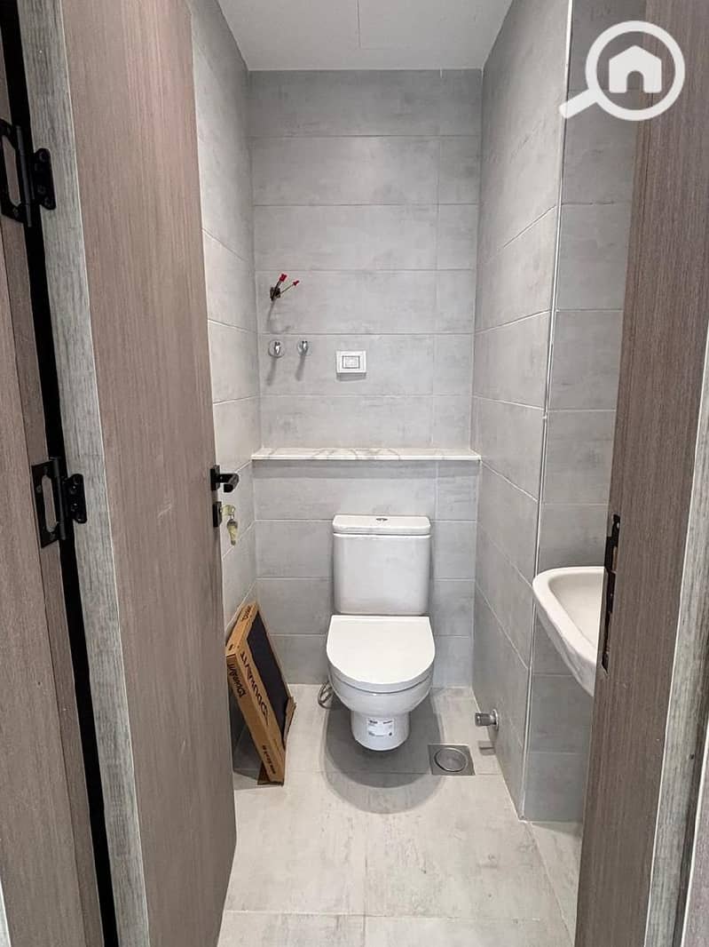 7 WhatsApp Image 2025-12-09 at 12.37. 20 PM. jpeg