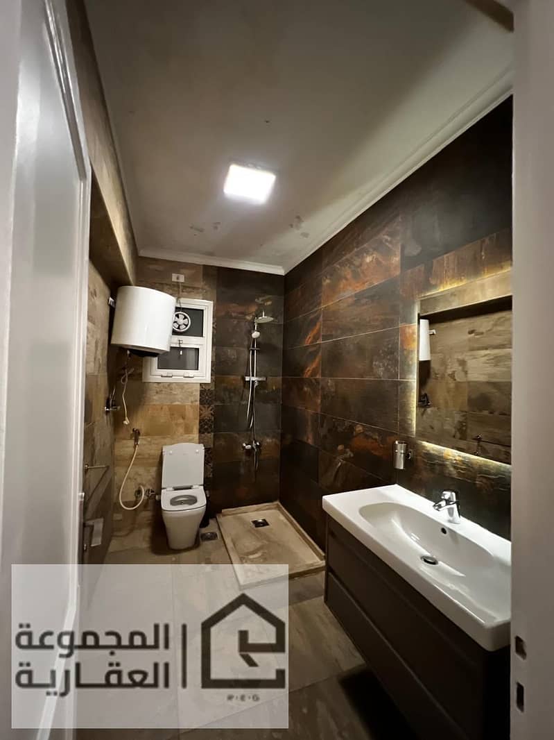 6 06bd4796-d39f-40ea-9230-c90962c910c7. jpg