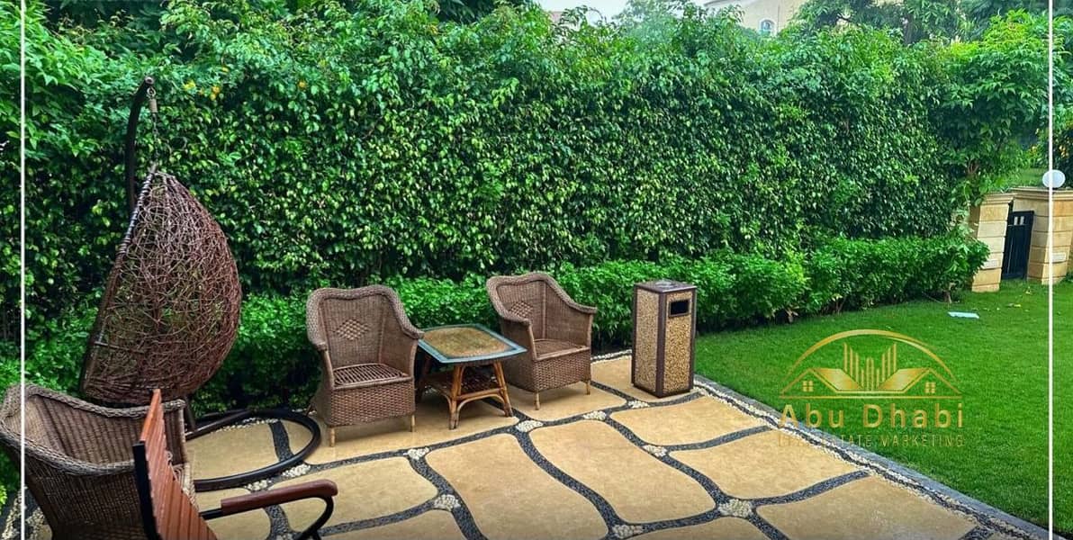 8 588393174_837255379051360_8639540971775818339_n. jpg