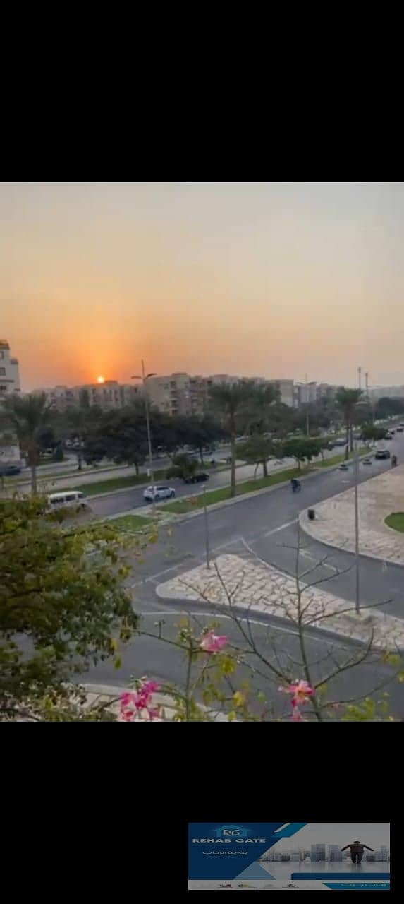 5 55b8727b-4f70-41bb-9e0e-ad4261ae8610. jpg