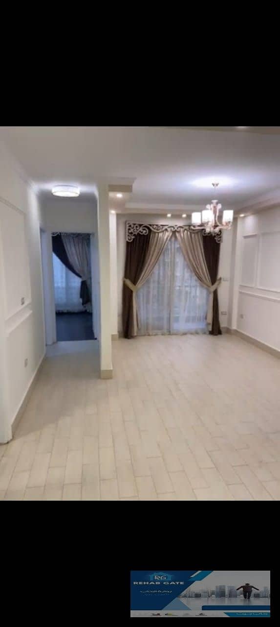 7 f005af70-a0b1-471d-988b-61f4f245a7ba. jpg