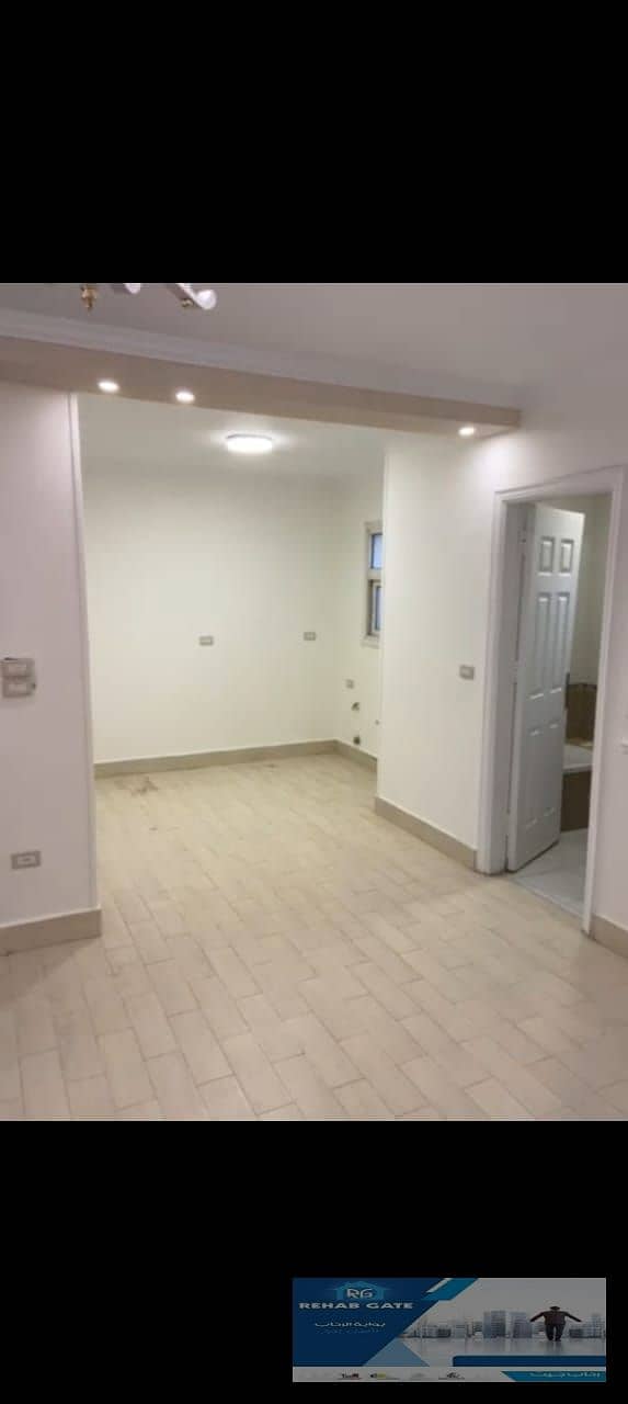 10 b41127d2-e489-4b9c-b6d4-01413141e7cb. jpg