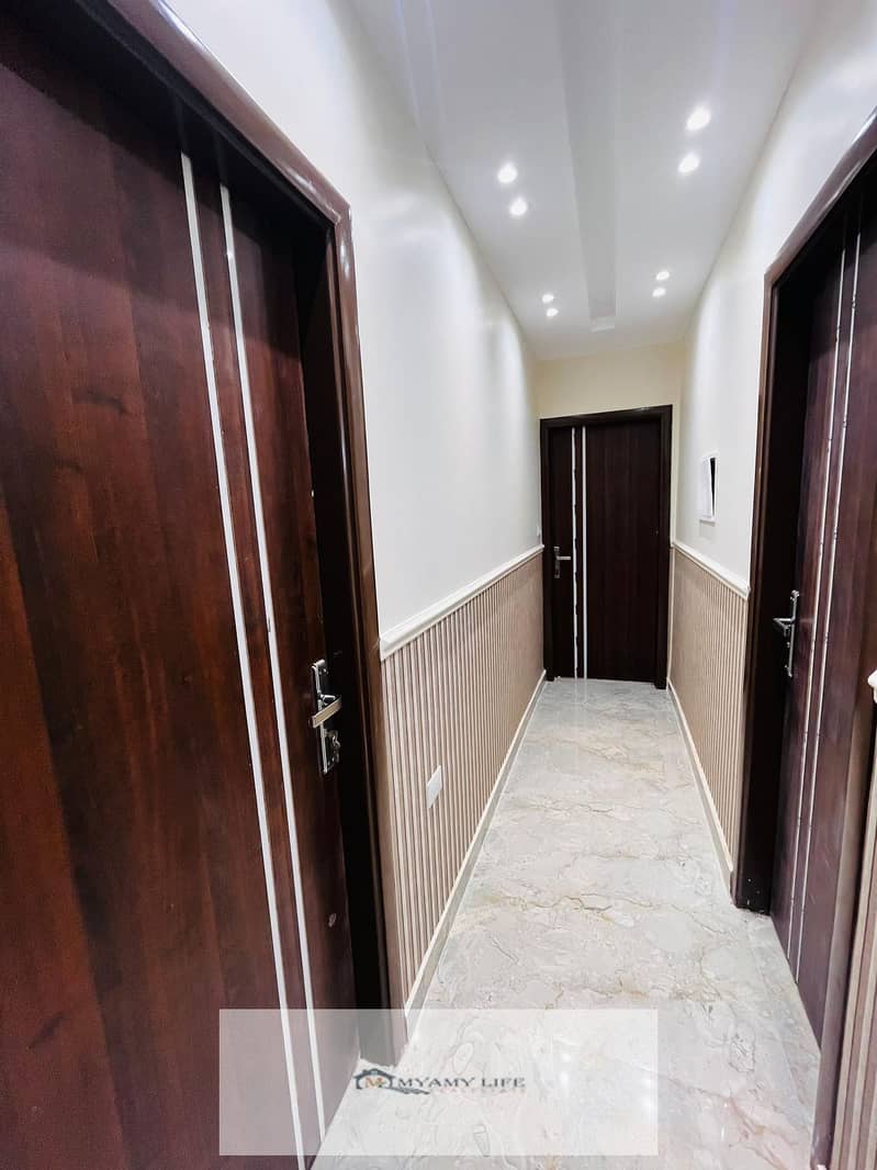 9 WhatsApp Image 2025-12-10 at 2.32. 14 PM (2). jpeg