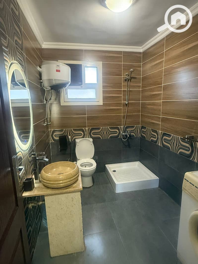 17 80d032ab-2322-4b01-a8be-71bc914a826e. jpeg