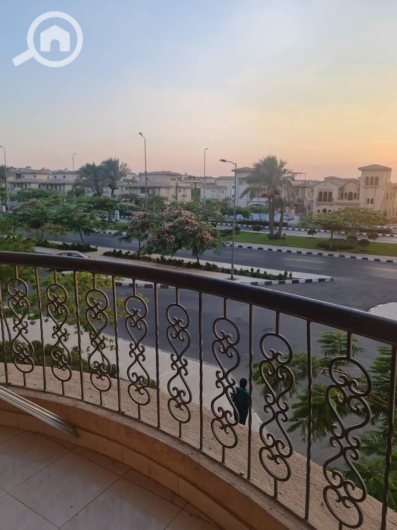 9 18a01ffd-cf42-4013-a089-c7a1b2288945. jpeg