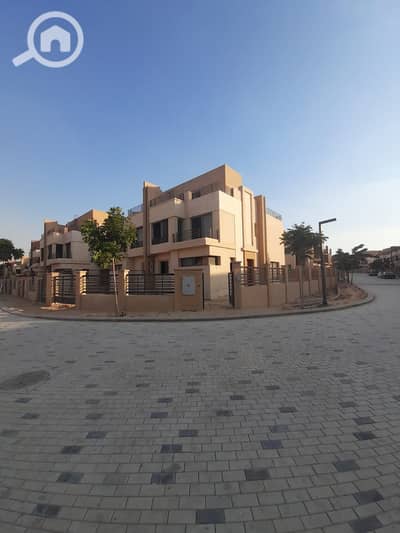 4 Bedroom Twin House for Sale in Sheikh Zayed, Giza - WhatsApp Image 2022-07-05 at 3.55. 42 PM (1). jpeg